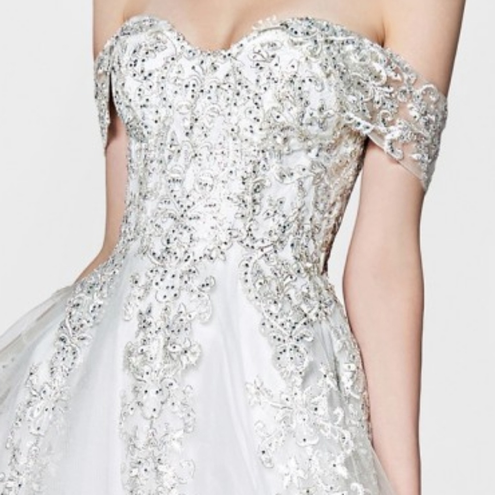 New wedding gown, evening bridal dress - Picture 2 of 7